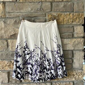 Coldwater Creek White A-line Skirt with Purple Floral Print Size Small (6-8)